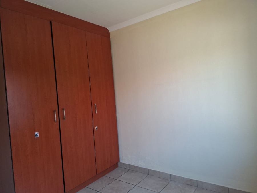 To Let 3 Bedroom Property for Rent in Waterval East North West